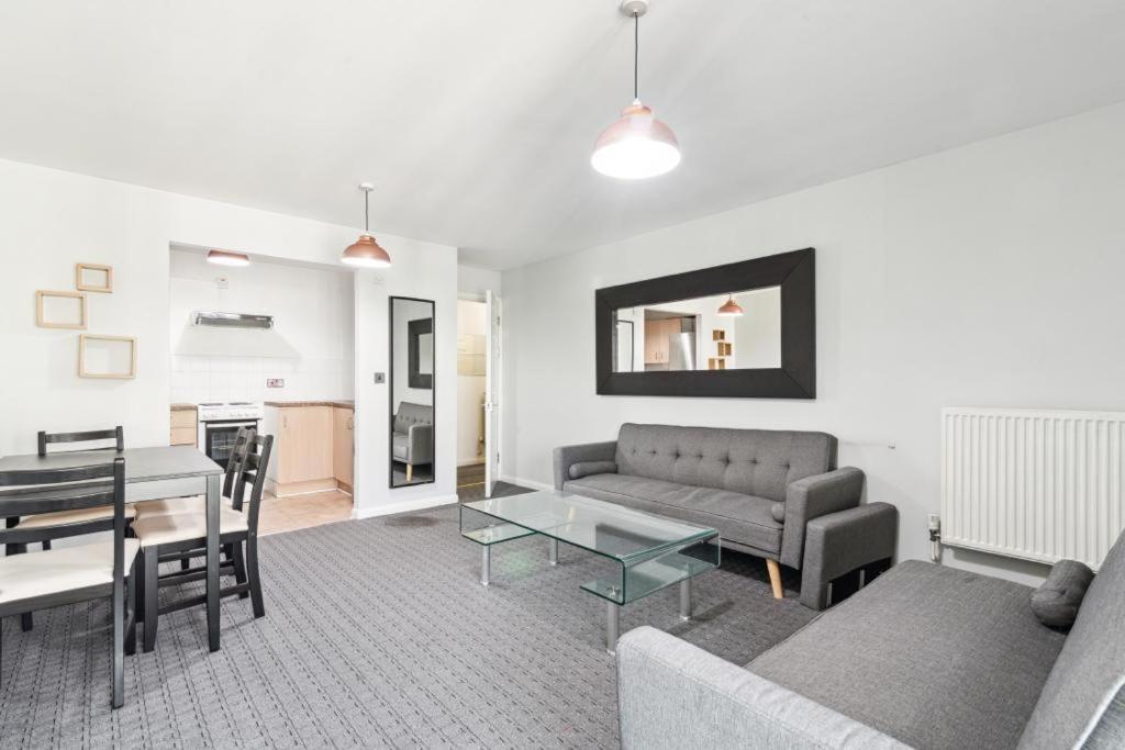 Docklands Cozy View Apartment Лондон Екстер'єр фото