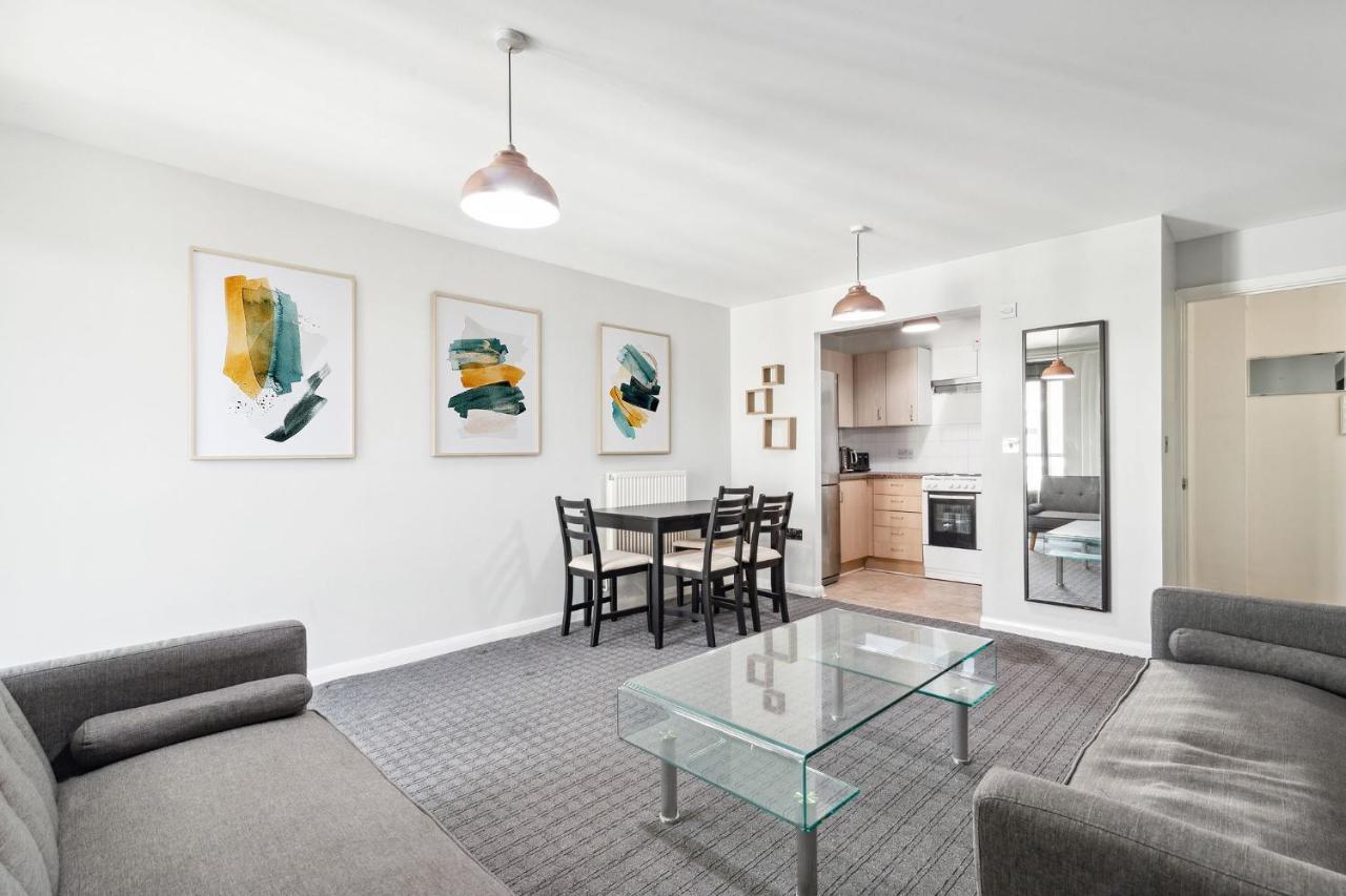 Docklands Cozy View Apartment Лондон Екстер'єр фото