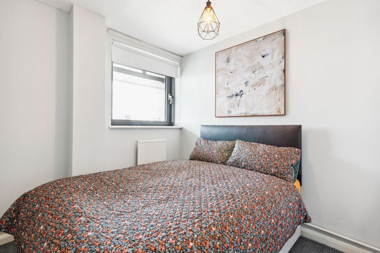 Docklands Cozy View Apartment Лондон Екстер'єр фото